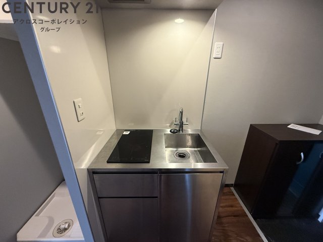 キッチン　2口IHコンロで火を使わず、料理初心者の方にもおすすめです！