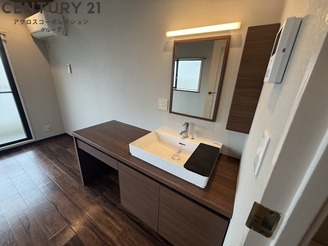 洗面設備　独立洗面化粧台付きでおすすめです！