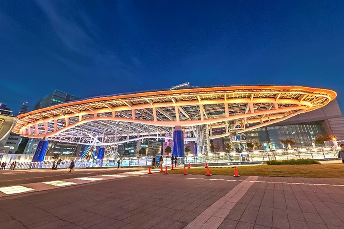 公園　オアシス21（公園）まで878m