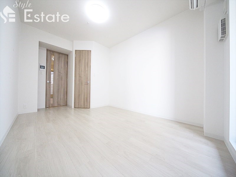 居室・リビング　内装