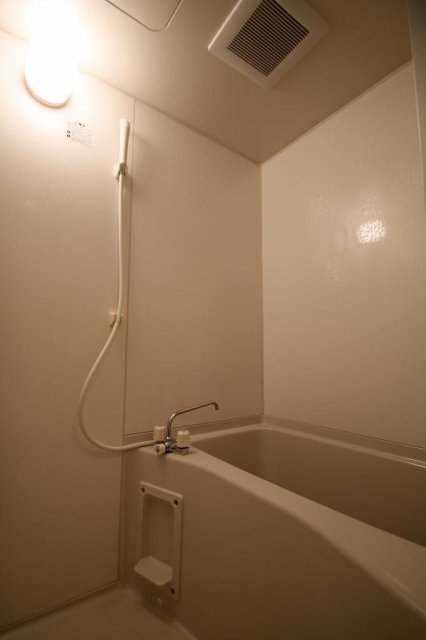 バス・シャワールーム　※写真は別室です