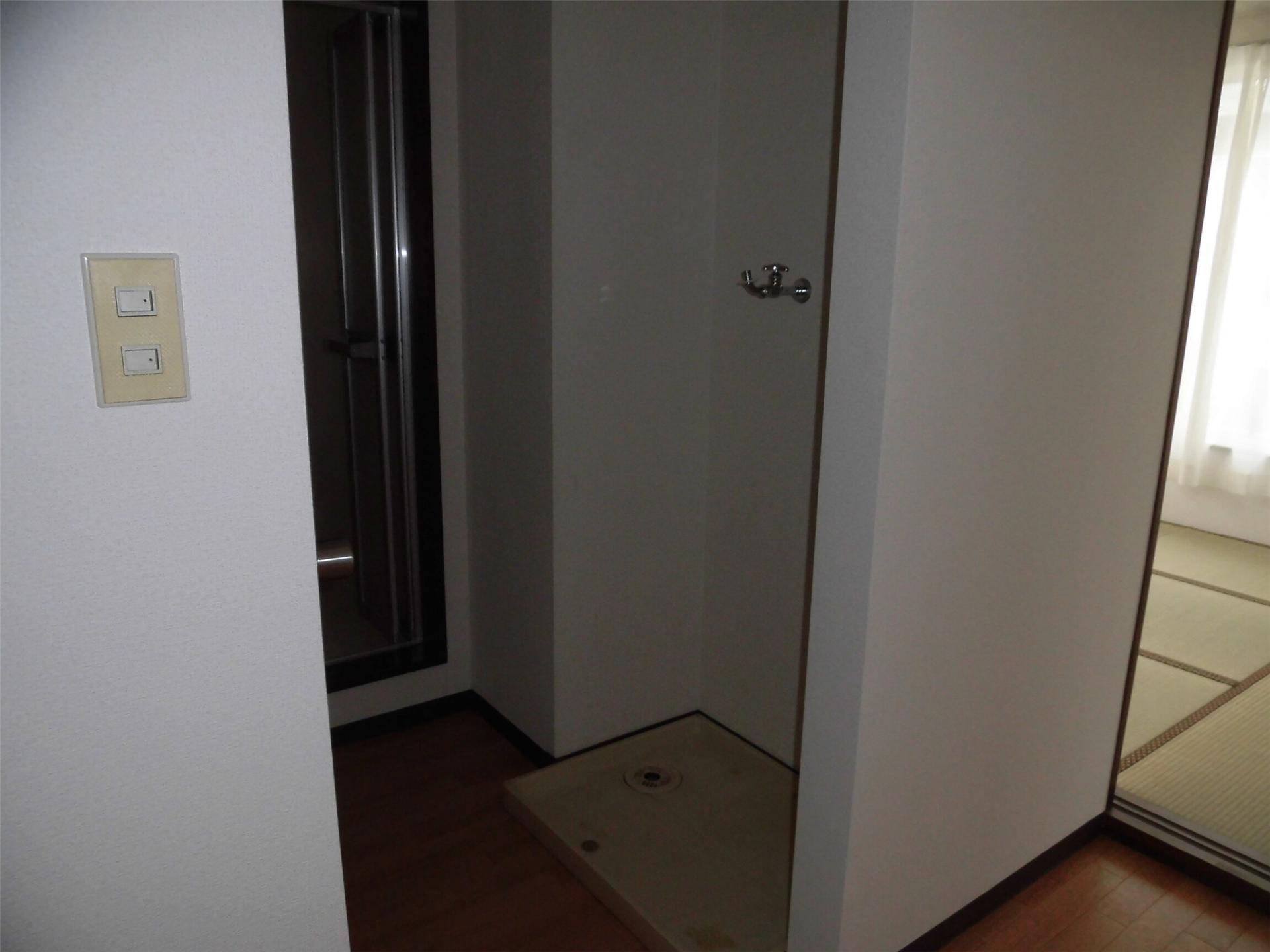 その他設備　室内洗濯機置場