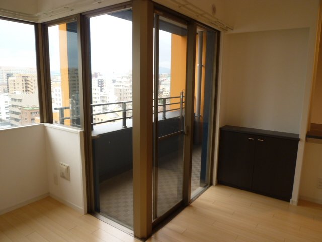 バルコニー　広々としたバルコニーです