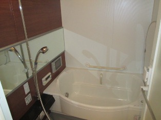 バス・シャワールーム　日々の疲れを癒すお風呂付です