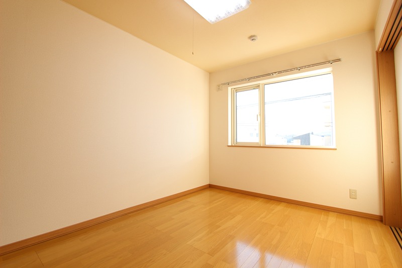 その他部屋・スペース　208号室参照