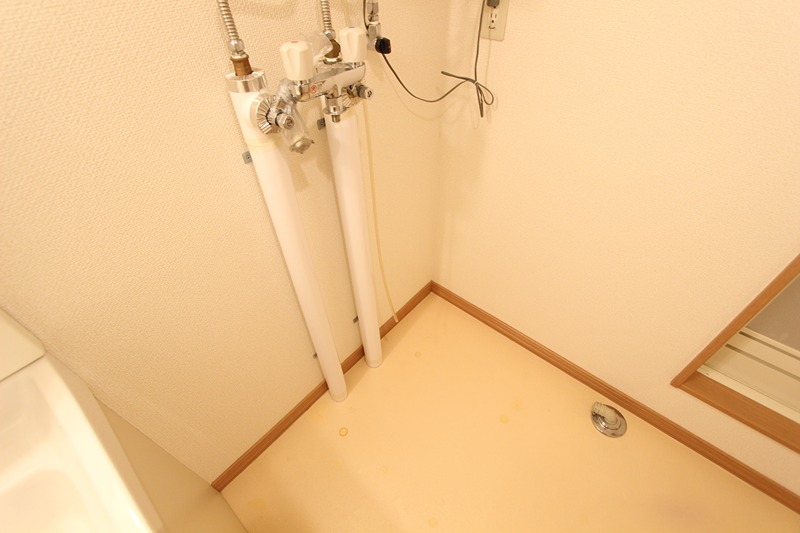 その他　208号室参照