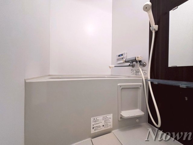 バス・シャワールーム　ゆったり過ごせるお風呂です