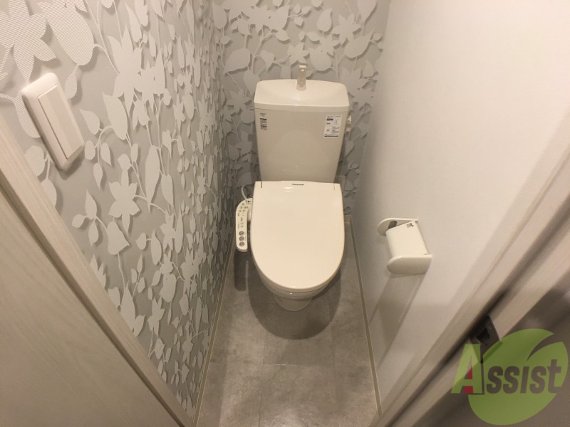 トイレ　トイレです。ウォシュレット付を探している方、おすすめです。