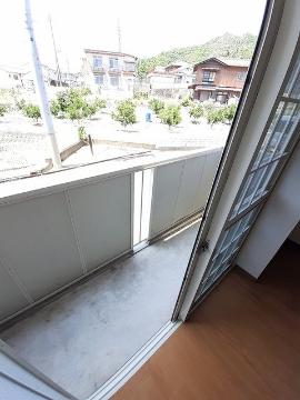 バルコニー　ベランダ