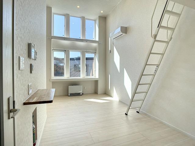 居室・リビング　リビング１