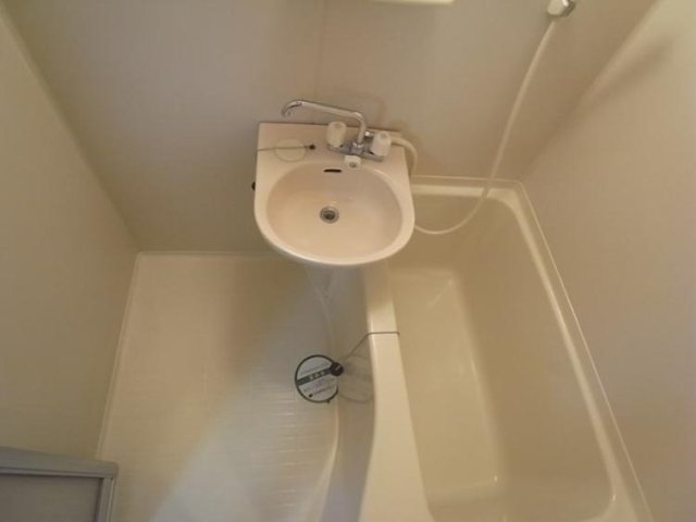 バス・シャワールーム　バスルーム