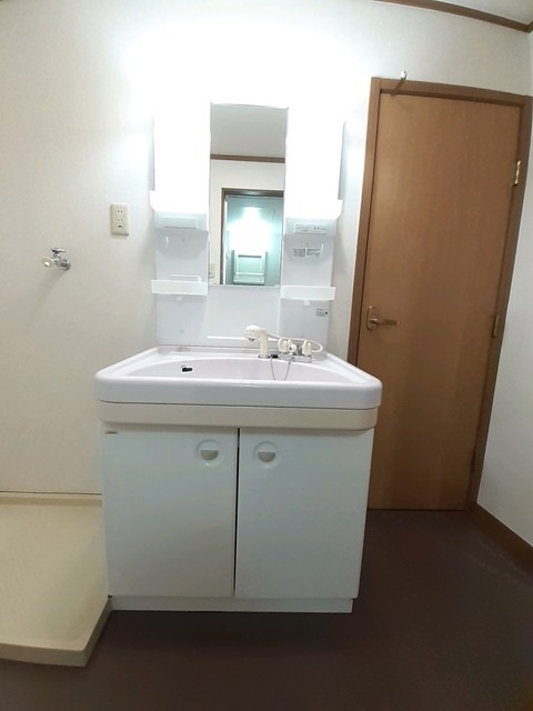 洗面設備　図面と現状に相違がある場合には現状を優先