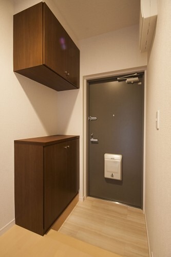 玄関　シューズボックス完備