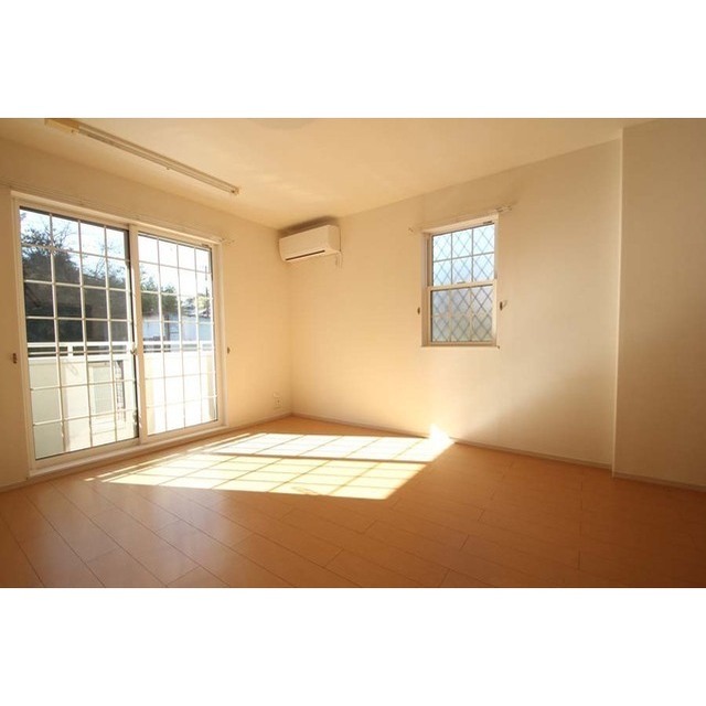 居室・リビング　※画像は全て１０３の内観写真