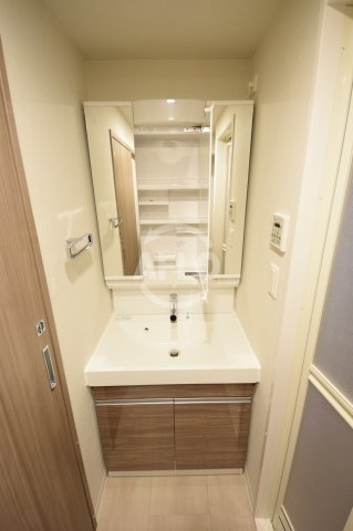 洗面設備　アヴェニール北浜　独立洗面台