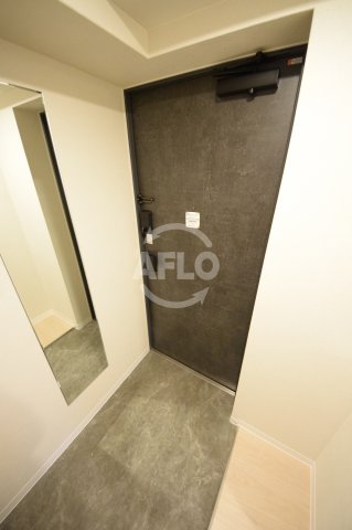 玄関　アヴェニール北浜　玄関