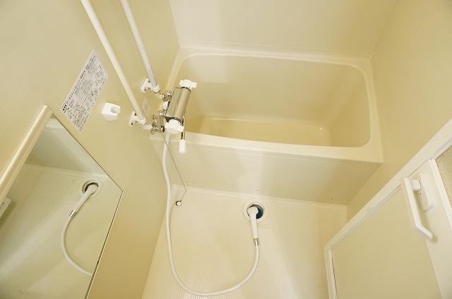 バス・シャワールーム　浴室