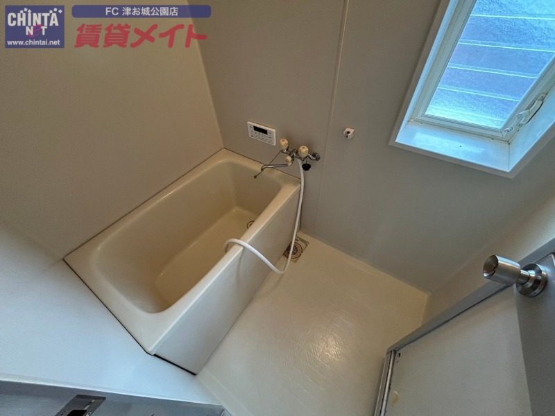 バス・シャワールーム　同型別室写真