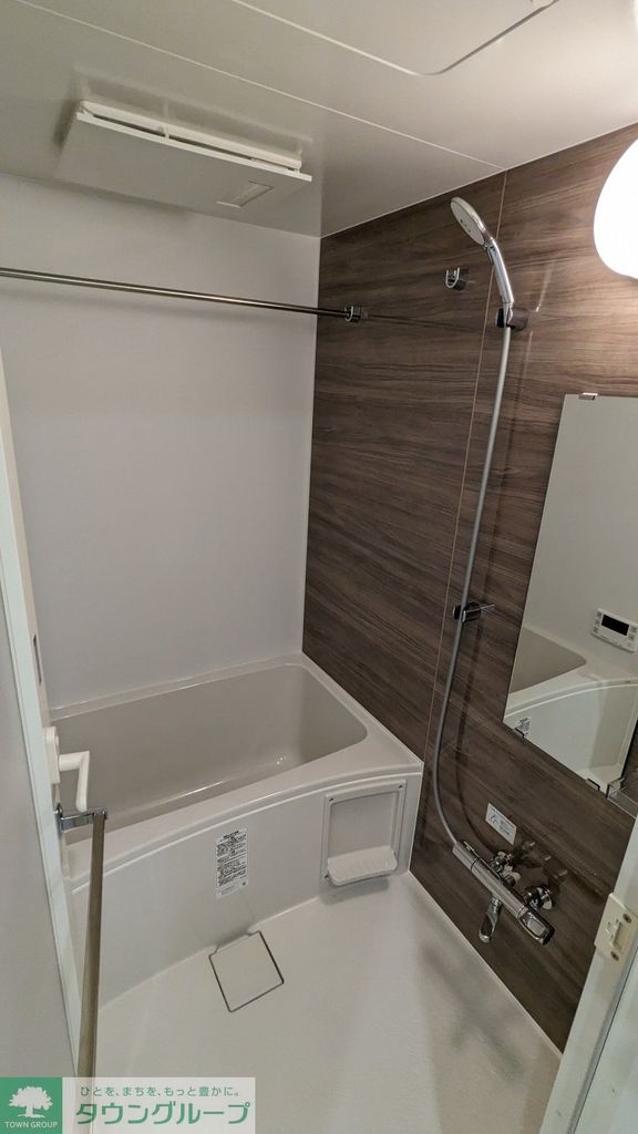 バス・シャワールーム　バス