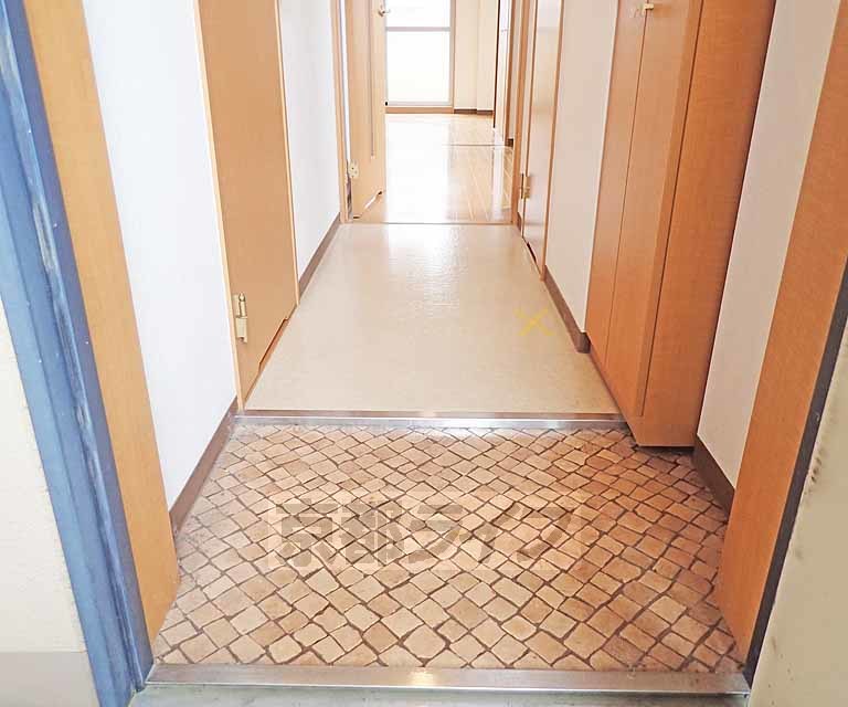 その他部屋・スペース　しっかりとしたドアです。