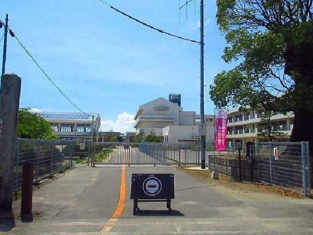 小学校　兵庫小学校（小学校）まで1600m