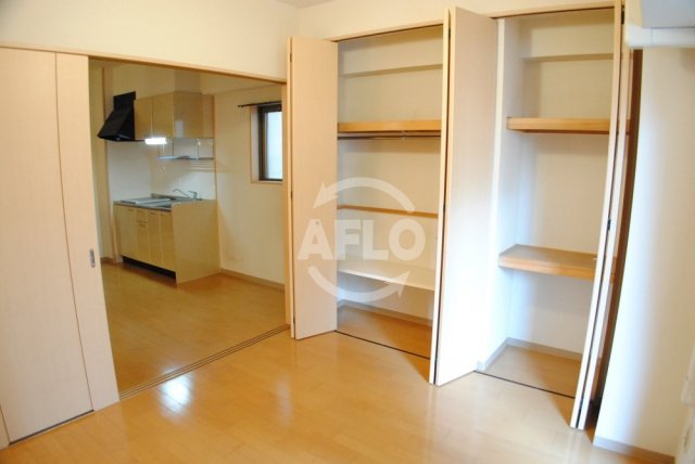 収納　ロイヤルヒルＩＩ　クロゼット