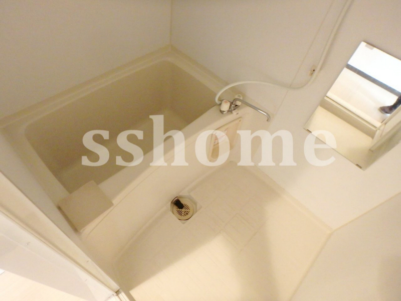 バス・シャワールーム　清潔感のある浴室☆