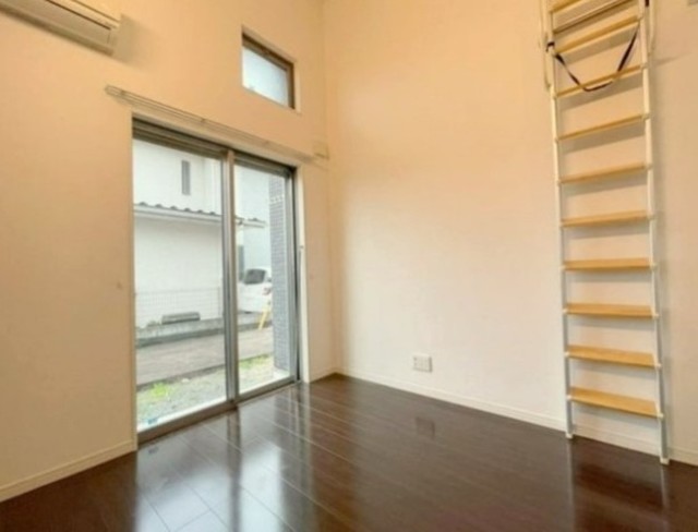 居室・リビング　同仕様