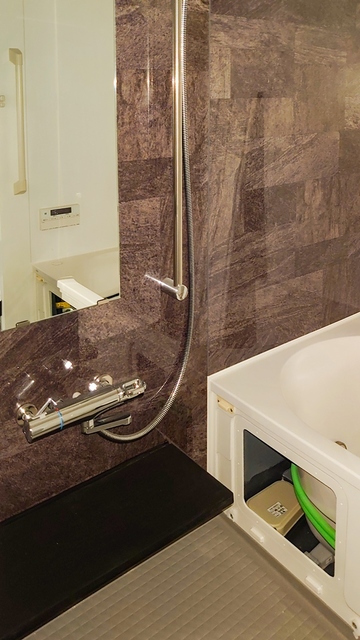 バス・シャワールーム　※写真は同タイプ住戸です。