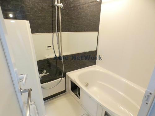 バス・シャワールーム　301