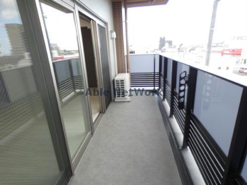 バルコニー　301