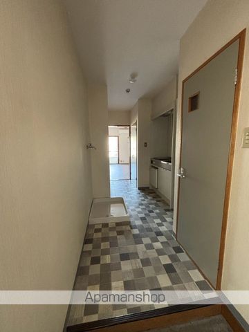 岡山電軌東山本線 中納言駅 徒歩11分 4階建 築36年の玄関写真
