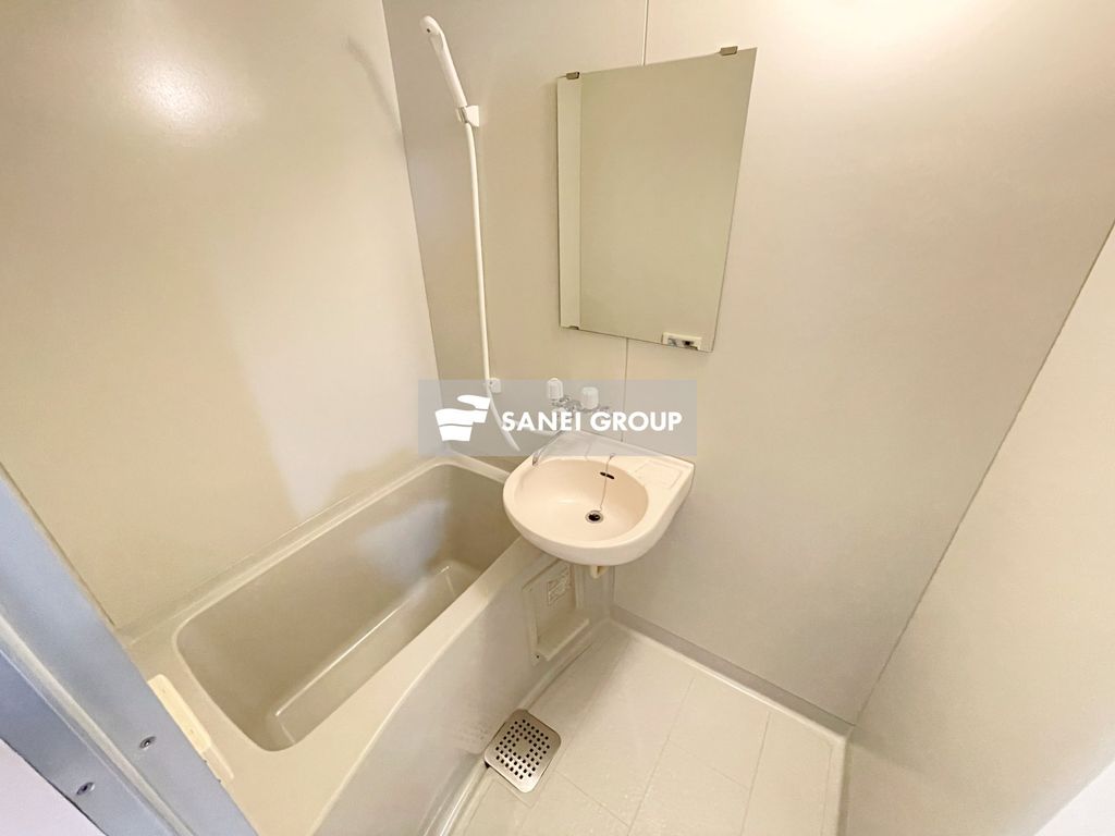 バス・シャワールーム　同仕様