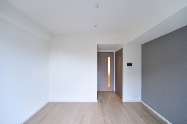 居室・リビング　同タイプ別室（反転）