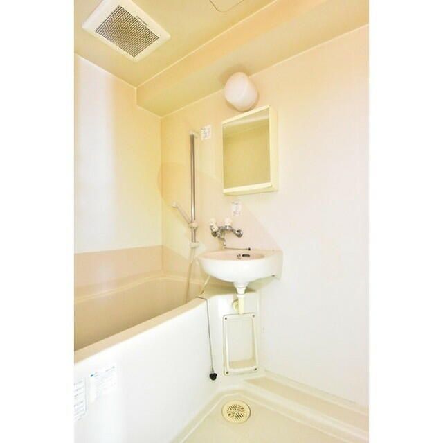 バス・シャワールーム　プレール・ドゥーク神田