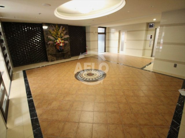 ロビー　Luxe天王寺　ロビー