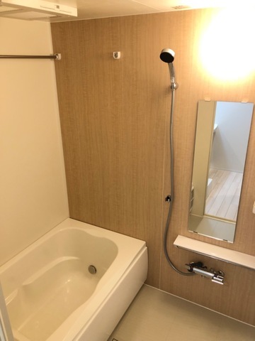 バス・シャワールーム