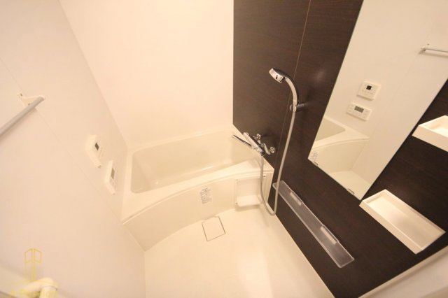 バス・シャワールーム　プレサンス心斎橋ニスト