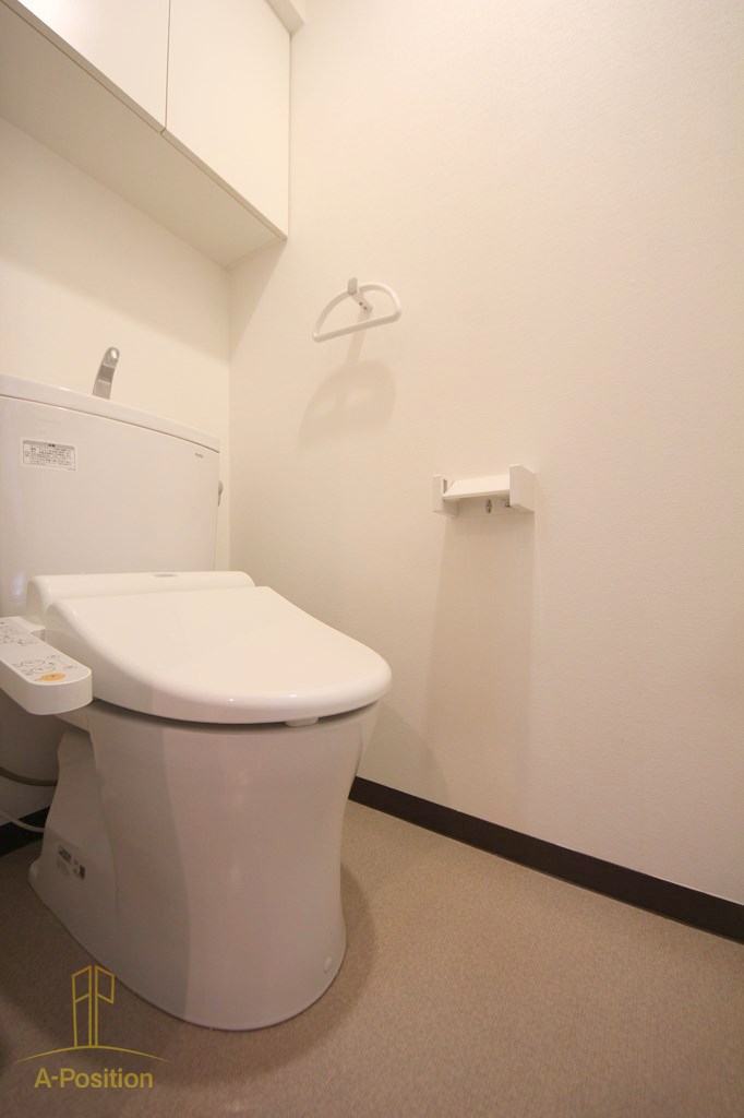 トイレ　フォーチュン心斎橋イースト