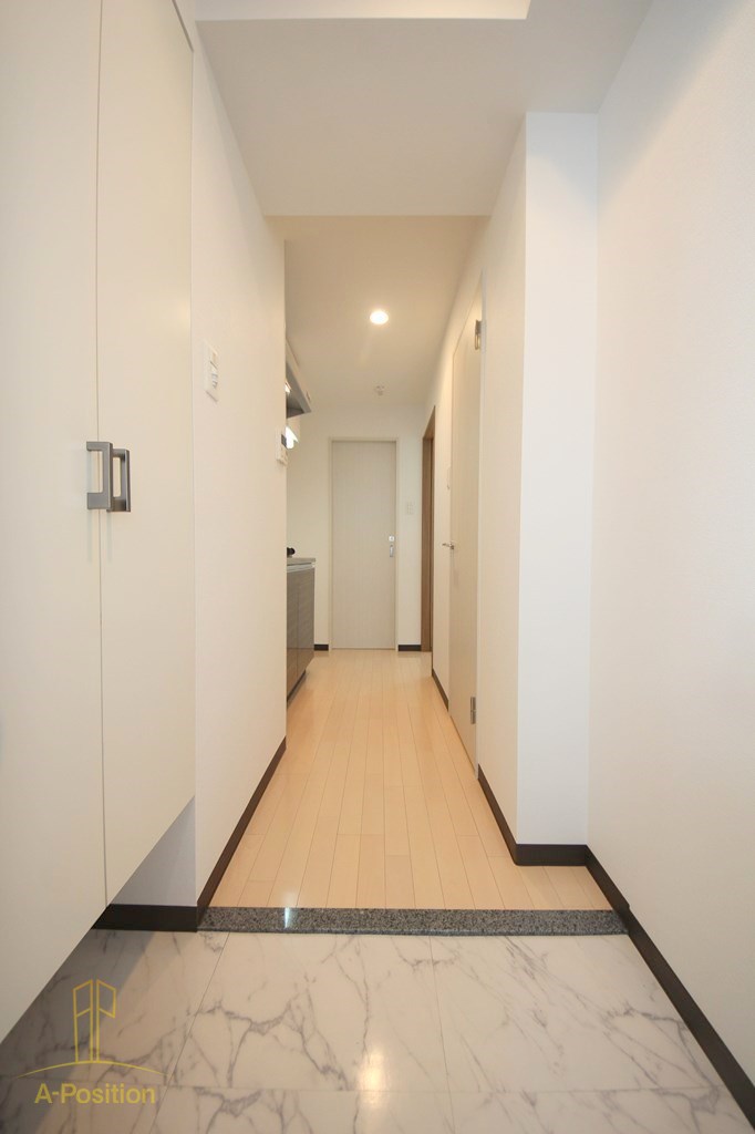 玄関　フォーチュン心斎橋イースト