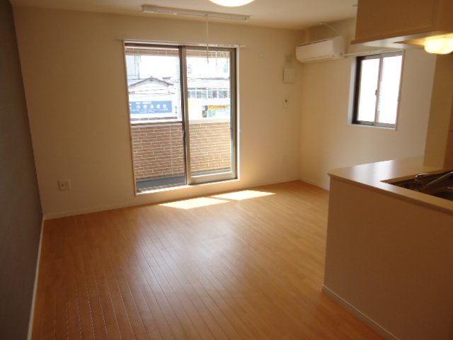 居室・リビング　リビング