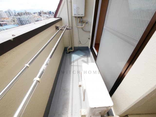 バルコニー　陽当たり良好なバルコニーです