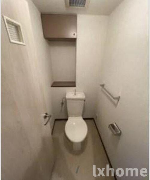 トイレ　ゆったりとした空間のトイレです