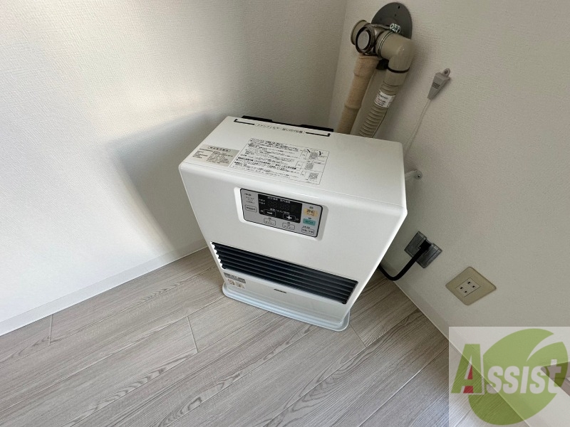 その他設備　灯油暖房です。札幌の寒い冬もこれで大丈夫！