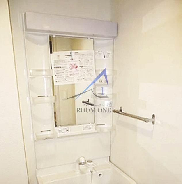 洗面設備　独立洗面台です。