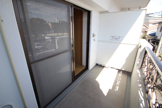 バルコニー　※別号室のお写真です。