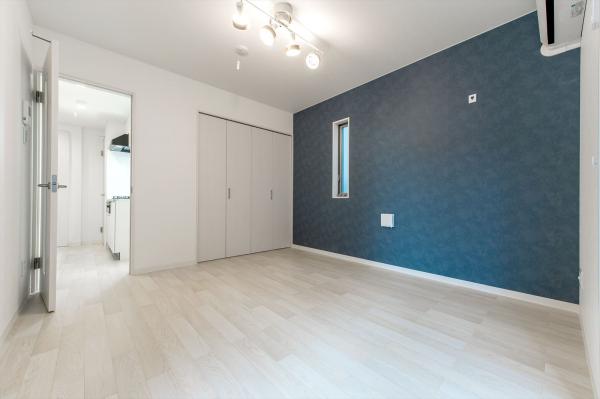 居室・リビング　内装