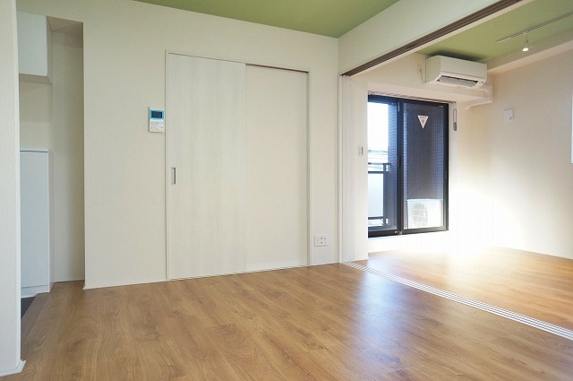 居室・リビング　「b’CASA Lazo Fujisaki」