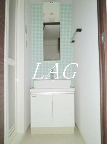 洗面設備　洗面台です。