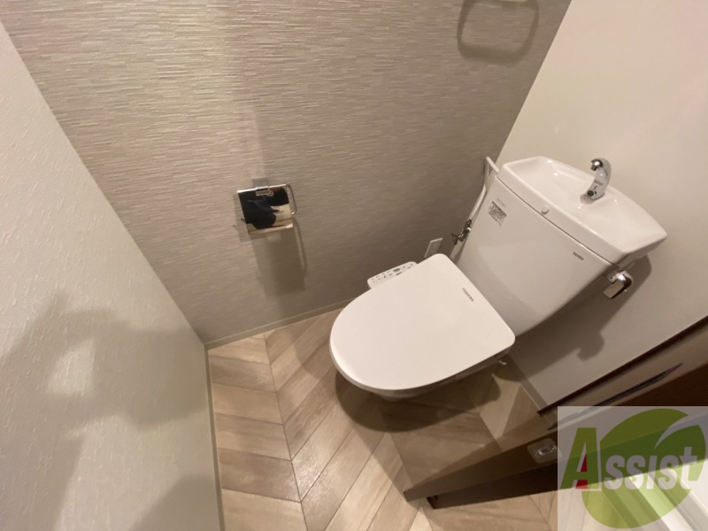 トイレ　ウォシュレット機能がついたトイレ。安心して使用できますね。